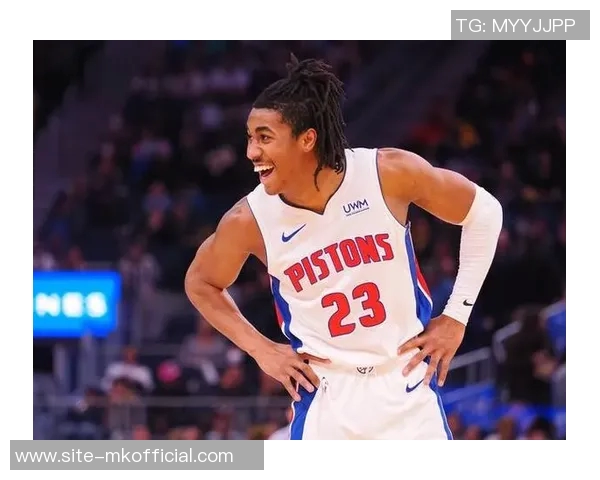 比克斯塔夫称赞艾维表现出色期待他未来更强劲的进步